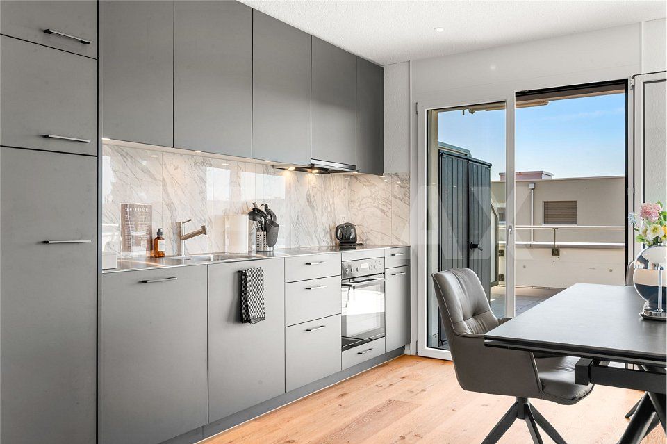 Magnifique attique meublé de 2,5 pièces avec terrasse de 65 m² à Avenches -  Bild 9