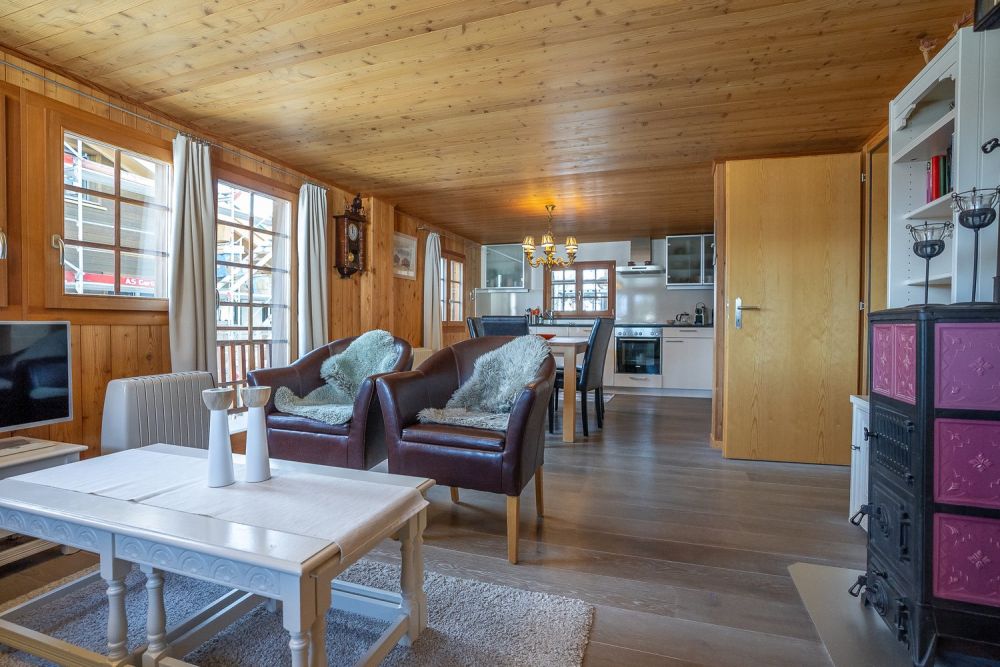 Historisches Drei-Parteien-Chalet direkt an der Trainerpiste Alpenrose - Bild 12