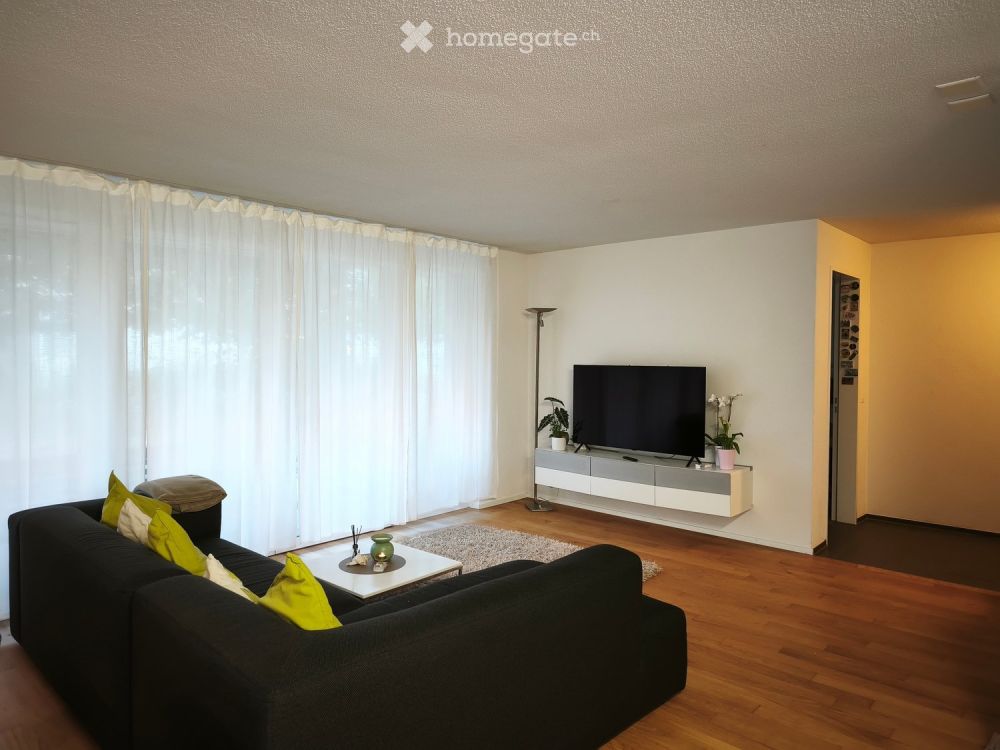 Moderne 2.5-Zimmer-Terrassenwohnung im Erdgeschoss in Oftringen – sofort verfügbar! -  Bild 2