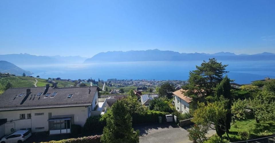 DERNIÈRE VILLA AVEC VUE PANORAMIQUE ! - Maison jumelée 5.5 pièces - image - 1