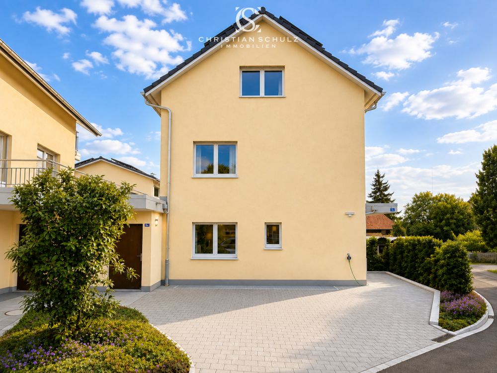 Grosszügiges Neubauhaus mit Einliegerwohnung in Panoramalage -  Bild 2