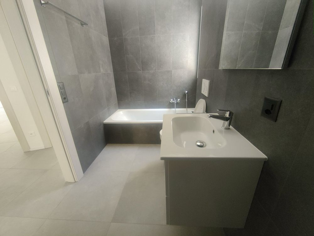 Neue 3.5-Zimmer-Wohnung in Claro -  Bild 13