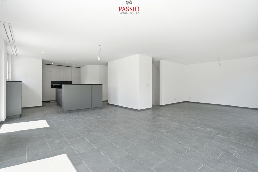 Exklusives 6.5-Zimmer-Doppeleinfamilienhaus mit grosszügigem Garten -  Bild 6