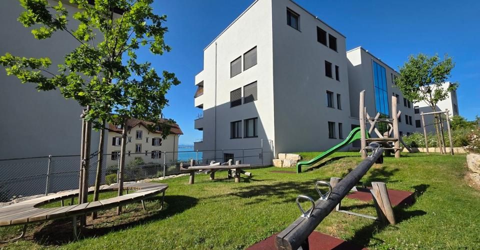 Superbe appartement moderne de 4,5 pièces avec grande terrasse, vue lac et Alpes - Appartement 4.5 pièces - image - 4