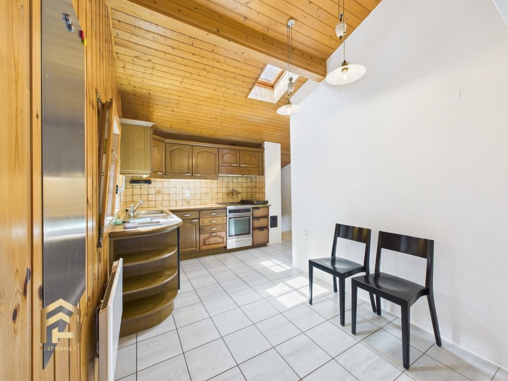 4.5 ZWG mit Atelier und Ausbaupotenzial im Herzen von Naters - 4.5 ZWG