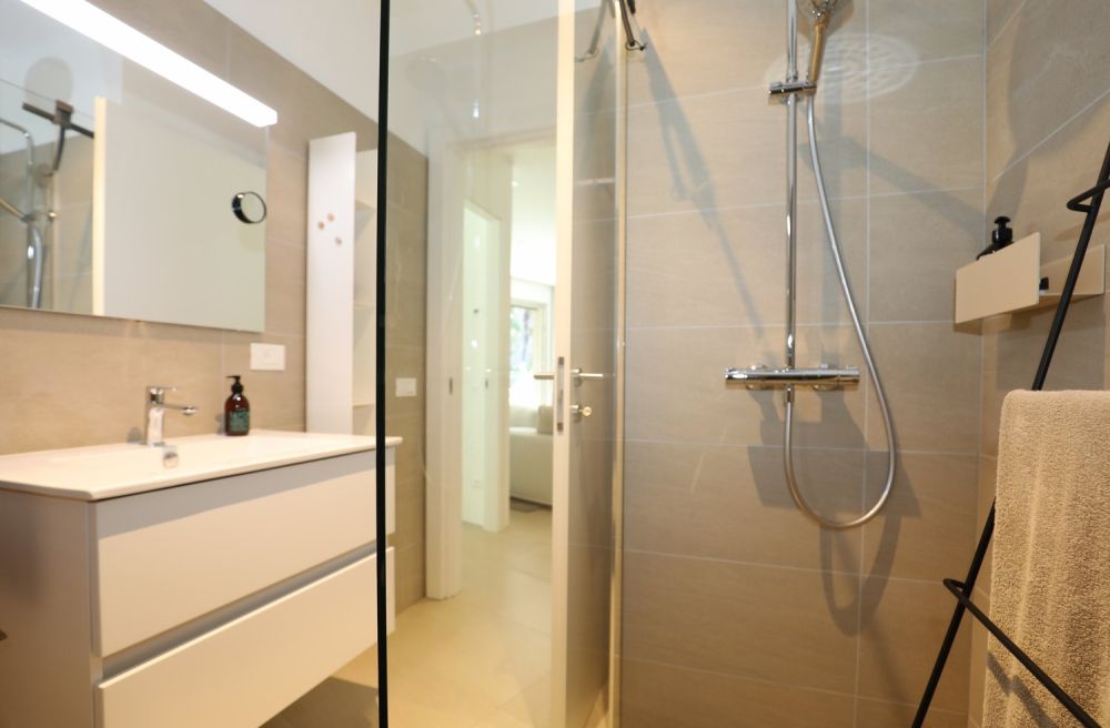 Moderne 2-Zimmer-Neubauwohnung, ruhig gelegen mit Garten -  Bild 12