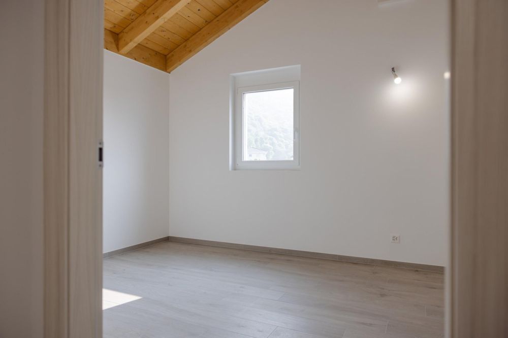 VILLA MINERGIE 4.5 LOCALI A SANTâANTONINO -  Bild 11