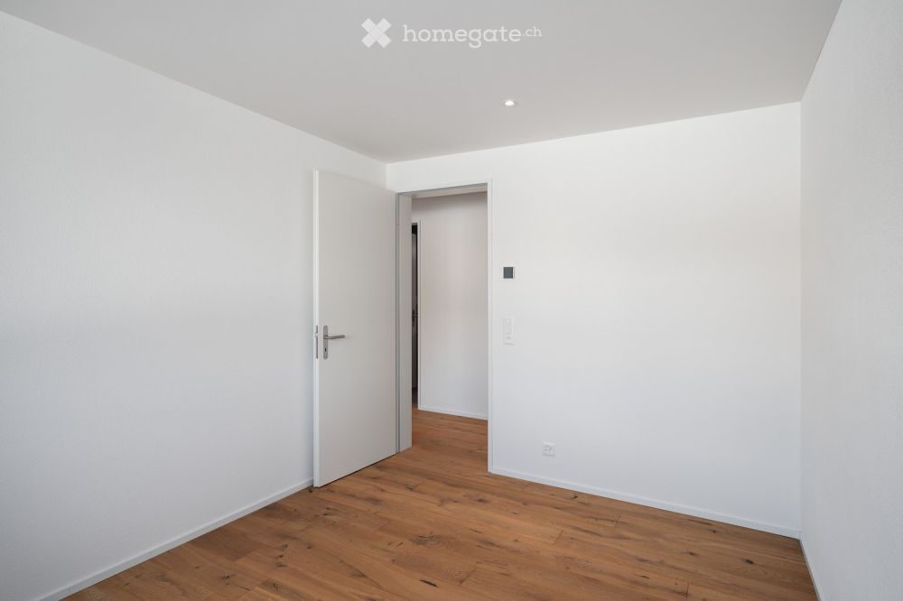 Im Zentrum - Moderne 4.5-Zimmer-Neubau-Wohnung mit Bergblick in Meiringen - Bild 9