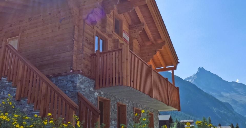 Chalet neuf et authentique dans le vieux village - Chalet 6 pièces - image - 2