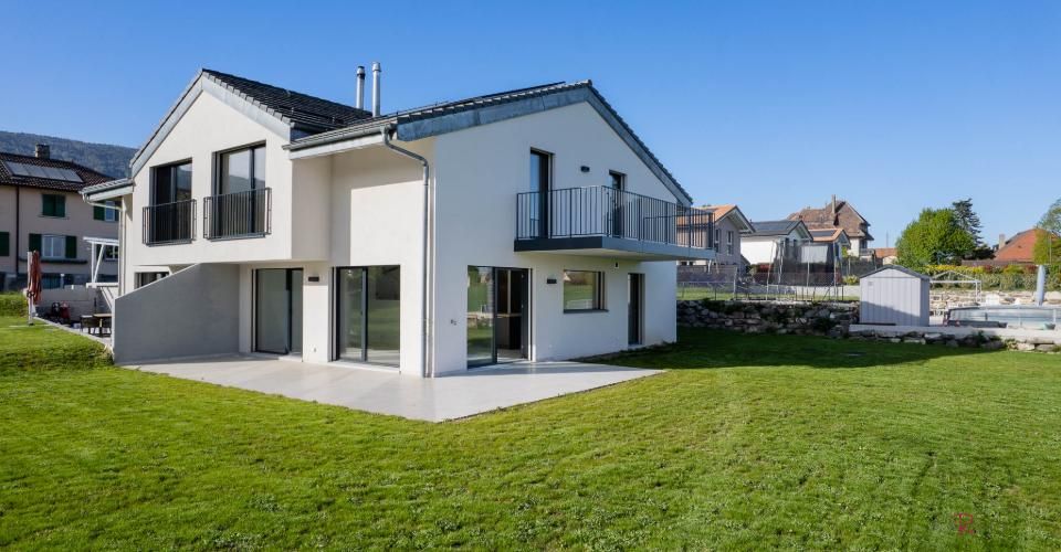 Maison mitoyenne avec 4 chambres, magnifique vue sur les champs et les Alpes - Maison contiguë 5.5 pièces - image - 4