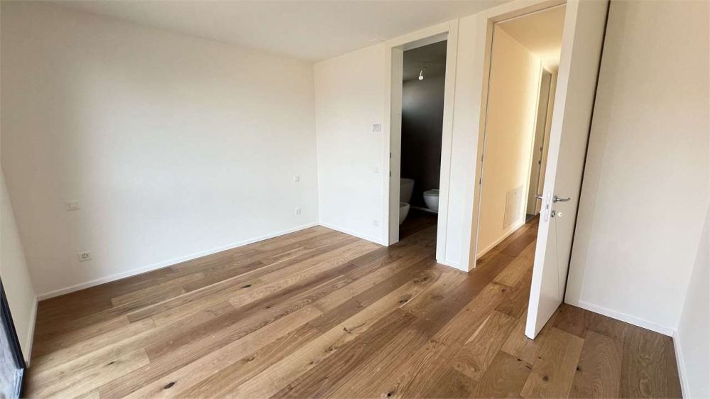 NEU 4,5 ZIMMER MIT GROSSEM TERRASSENBEREICH -  Bild 10