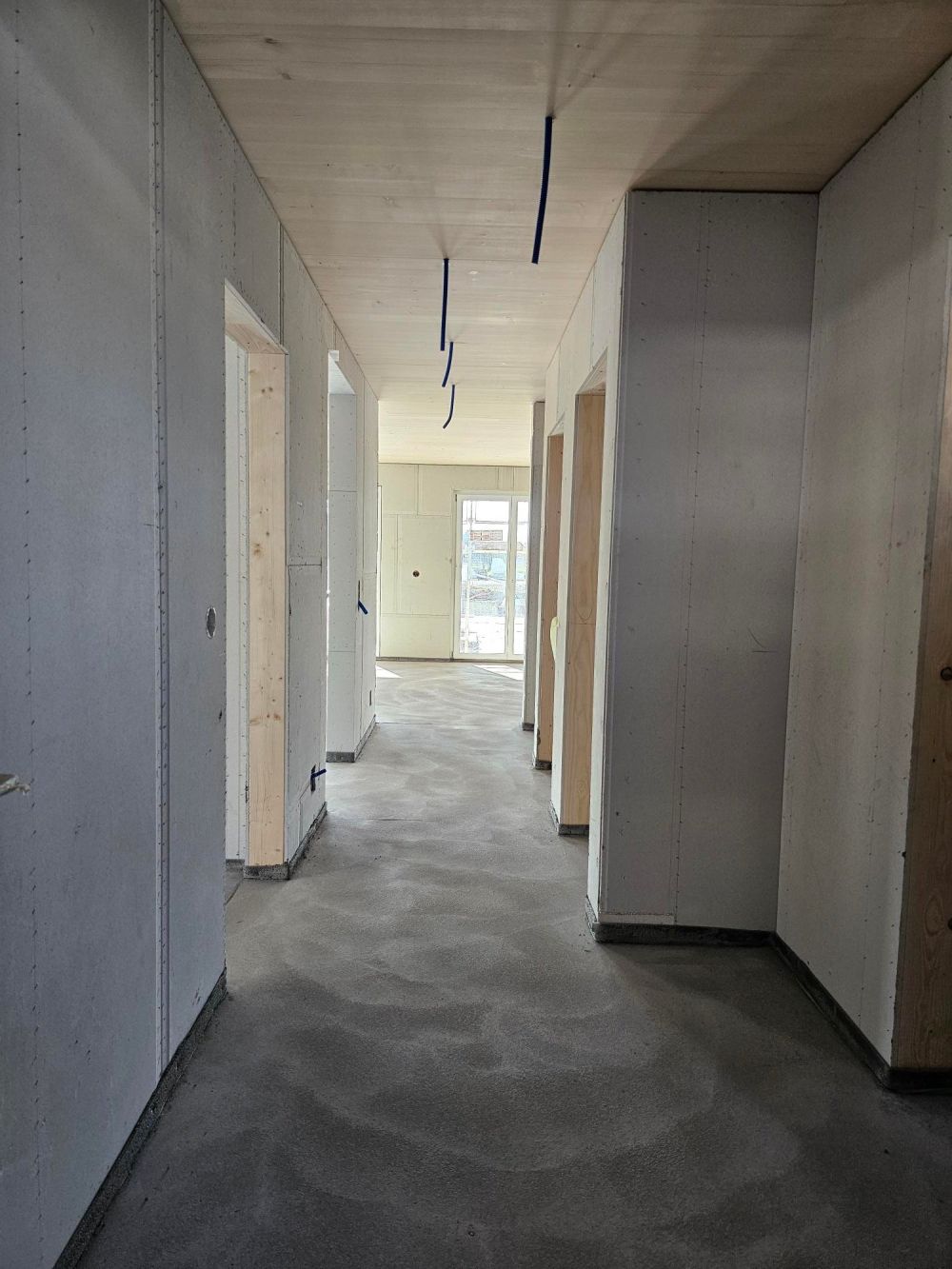 5.5 Zimmer-Einfamilienhaus -  Bild 2
