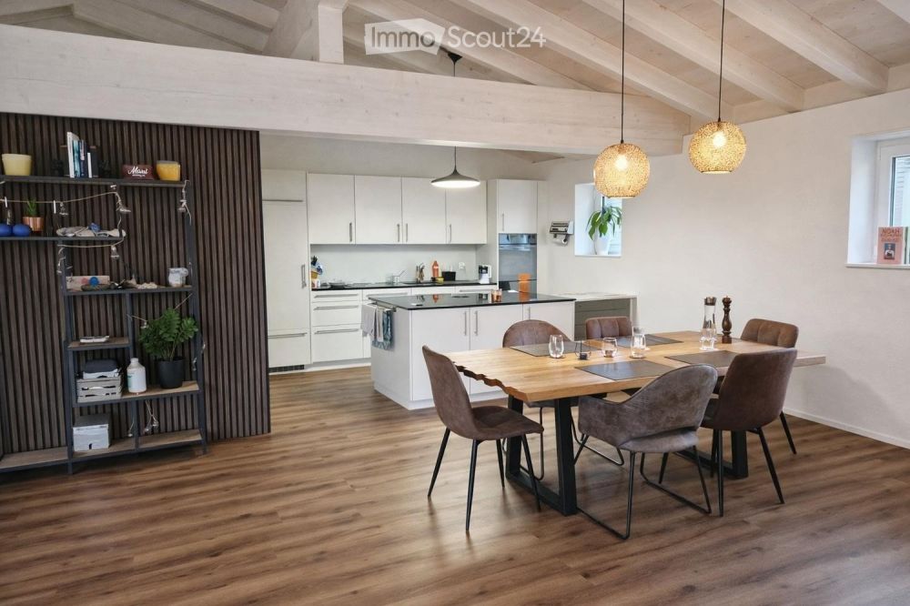 Exklusive 3.5-Zimmer-Wohnung in Ermensee mit Bergblick -  Bild 1