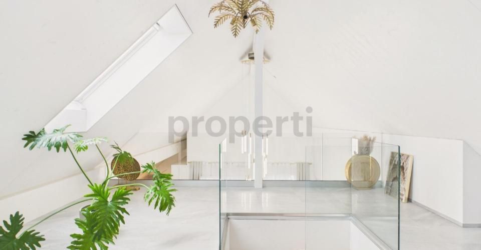 Ankommen, wohlfühlen, zuhause sein  charmante 6.5 Zimmer Maisonette auf zwei Ebenen - Duplex 6.5 pièces - image - 5