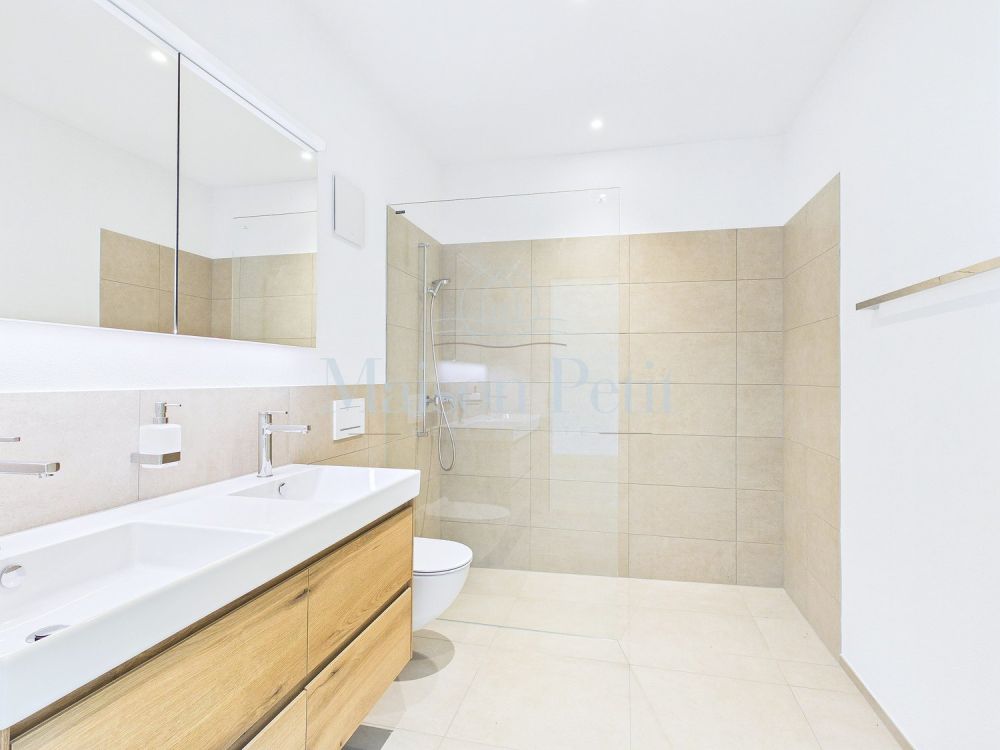 Zauberhafte 5.5-Zimmer-Gartenwohnung mit 336 m² Garten und Privatsphäre -  Bild 10