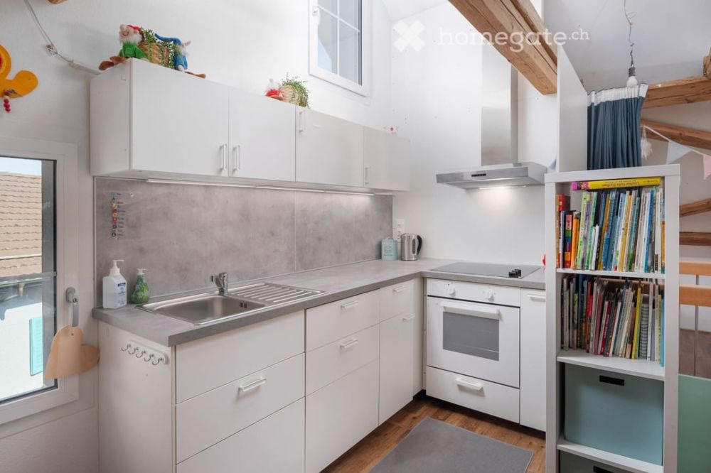 Wohnen und arbeiten im freistehenden 6.5-Zimmer-Einfamilienhaus -  Bild 9