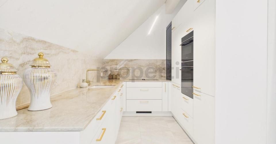 Ankommen, wohlfühlen, zuhause sein  charmante 6.5 Zimmer Maisonette auf zwei Ebenen - Duplex 6.5 pièces - image - 2