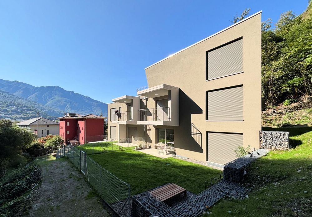 Nuovo appartamento con giardino in piccola moderna palazzina -  Bild 1