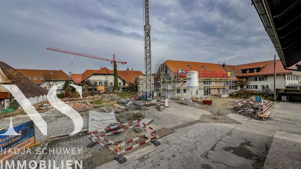 Neues Wohnen im alten Dorfkern - 3.5 Zimmer Wohnung 1. OG - Bild 10