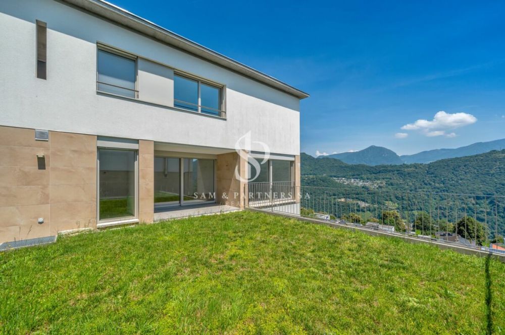 Moderne Haus neu gebaut -  Bild 2