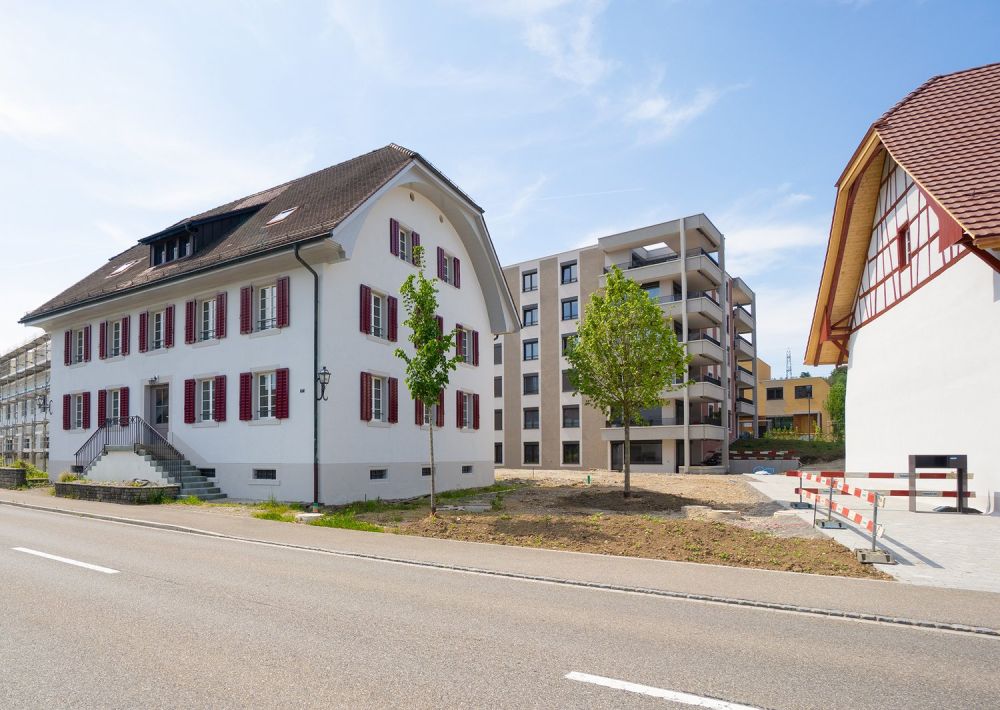 Grosszüge Familienwohnung mit eigenem Garten - mit SPECIAL ! -  Bild 3