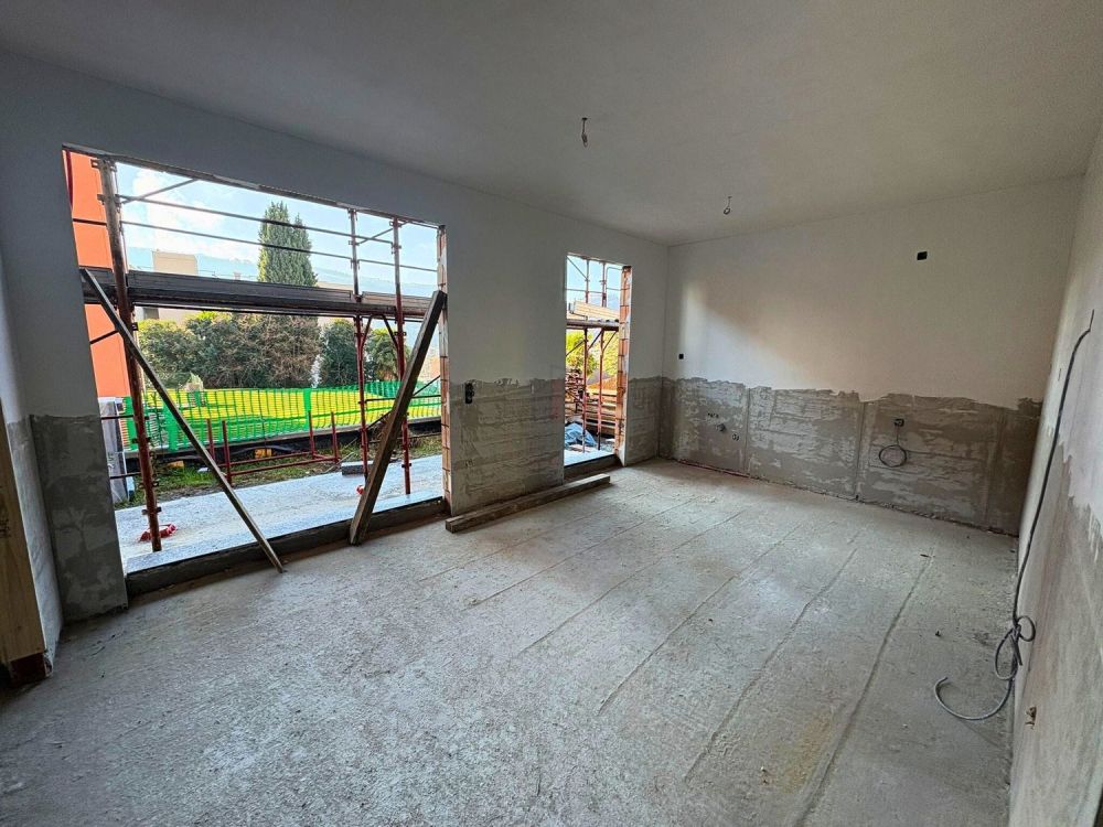 NUOVA FAMIGLIA CERCARSI - Bild 3