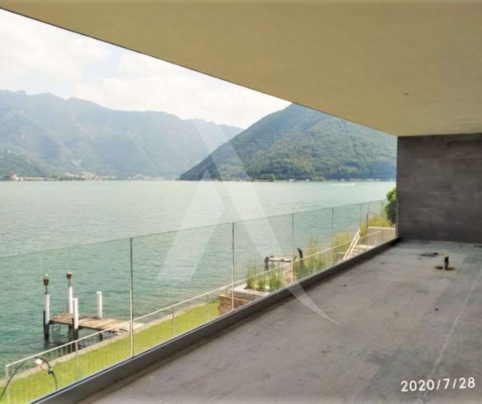 Magnifica villa moderna direttamente a lago da personalizzare -  Bild 5