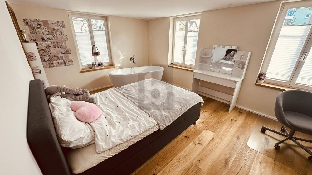 FACHMÄNNISCH KERNSANIERT IM ZENTRUM! - Bild 2