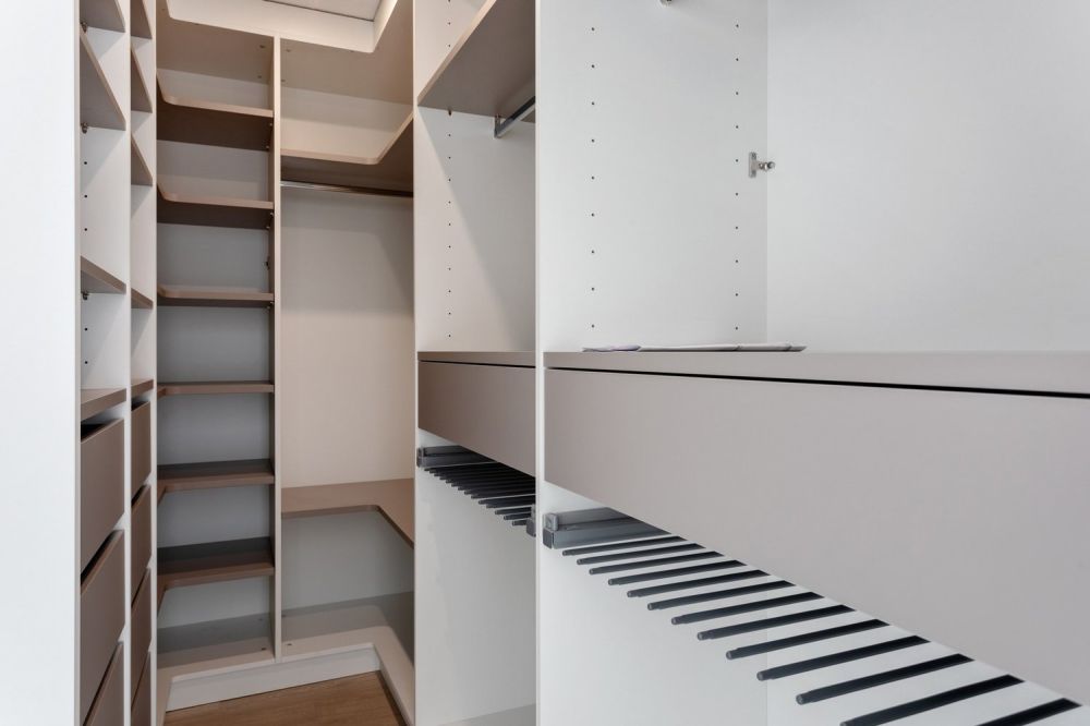 Prächtiges neues Reihenhaus mit 5,5 Zimmern am Ende -  Bild 8