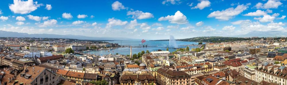 Votre maison dans un cadre de vie résidentiel aux portes de Genève ! - / Bienvenue au Grand-Saconnex