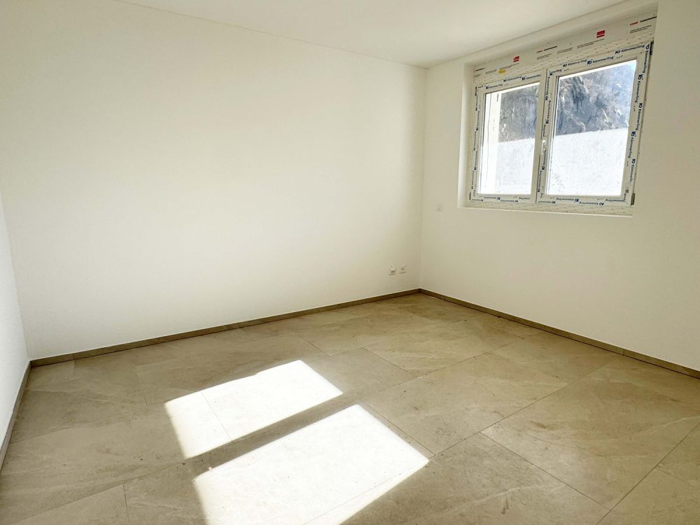 Villa mit zwei unabhängigen Wohnungen in Cresciano -  Bild 8