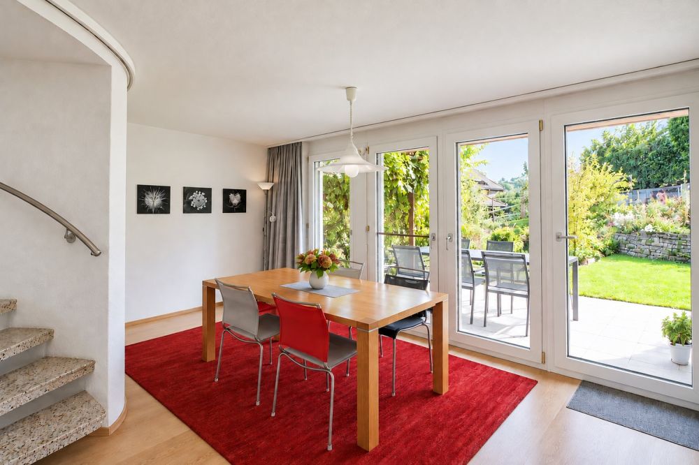 Ein Zuhause mit Charakter, Garten und Raum für Ihre Ideen – in Wilen bei Wollerau -  Bild 9