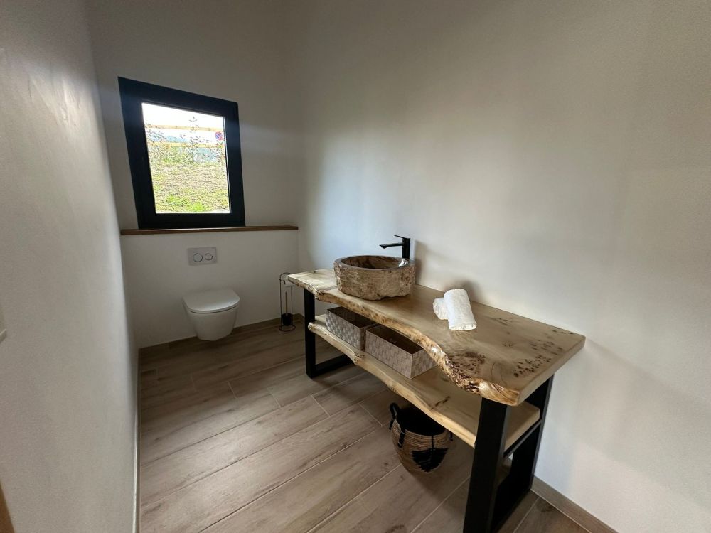 Exklusives Neubau-Chalet mit atemberaubendem Ausblick in Crans-Montana -  Bild 12