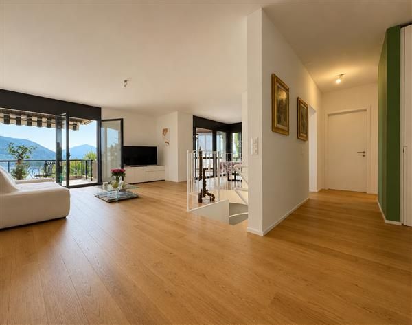 Castagnola: Duplex-Wohnung 5.5 Zimmer - Interno