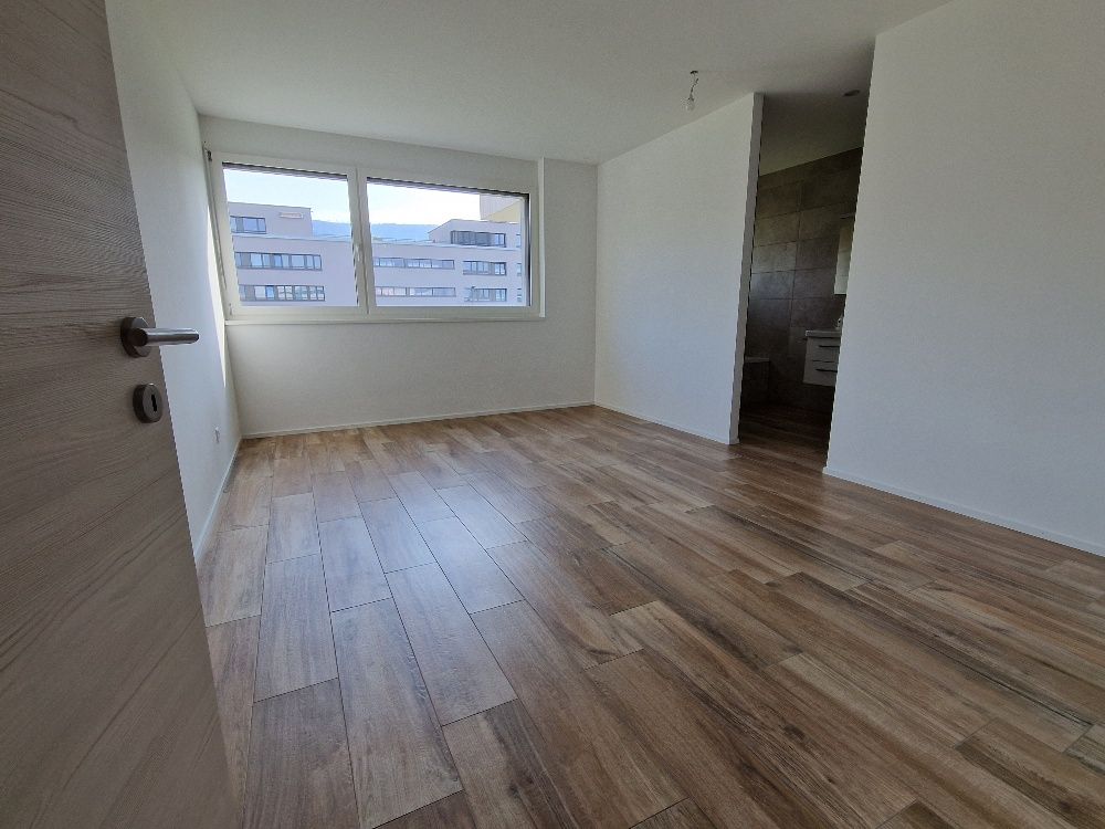 Moderne 4.5-Zimmer-Neubau-Wohnung in ruhiger Lage von Ettingen -  Bild 5