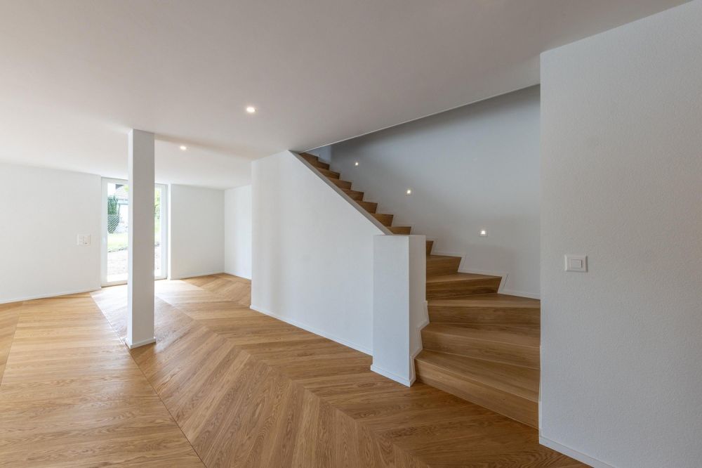 freistehendes 5.5-Zimmer-Einfamilienhaus mit Einliegerwohnung in Zumikon - Bild 5