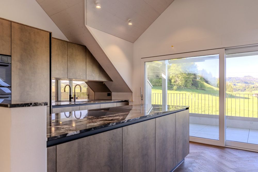 Exklusive 4.5 Zimmer-Dachwohnung mit Galerie und grosszügiger Terrasse - Lehwies_Ganterschwil-9