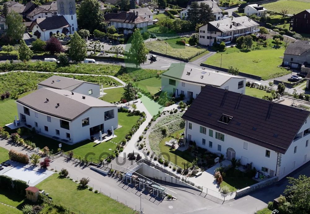 Magnifique 2,5 pièces comme neuf au coeur d'un écrin de verdure ! -  Bild 1