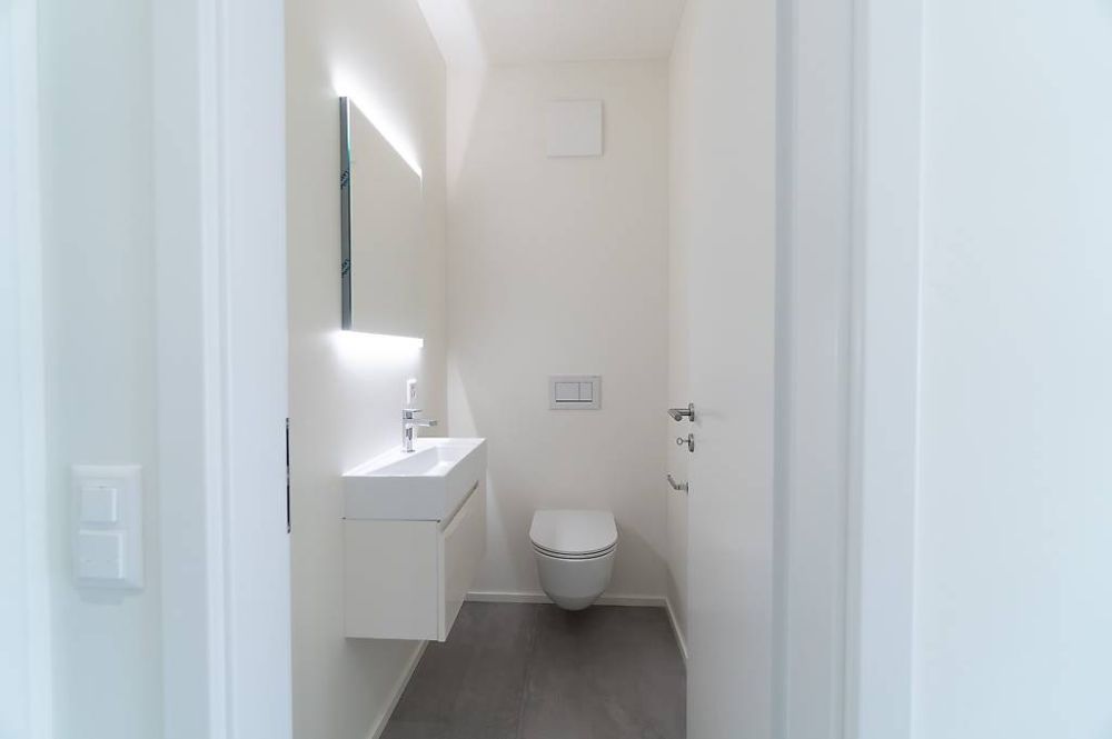Wir verkaufen brandneue 3.5-Zimmer-Wohnungen in zentraler Lage mit hohem Standard -  Bild 12