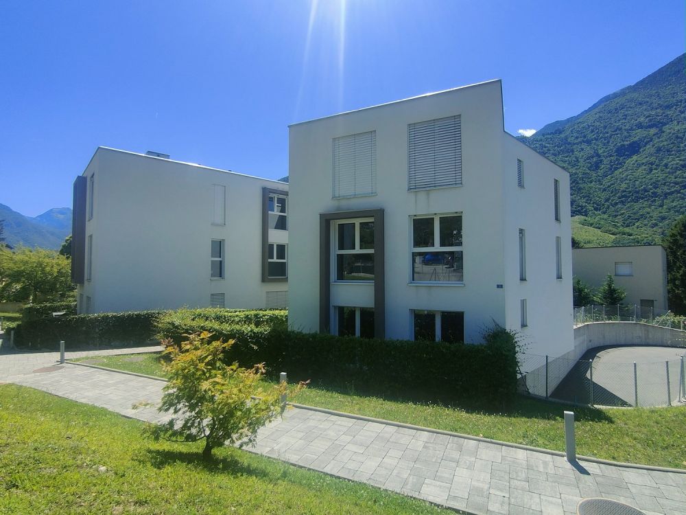 Neue 3.5-Zimmer-Wohnung in Claro -  Bild 2