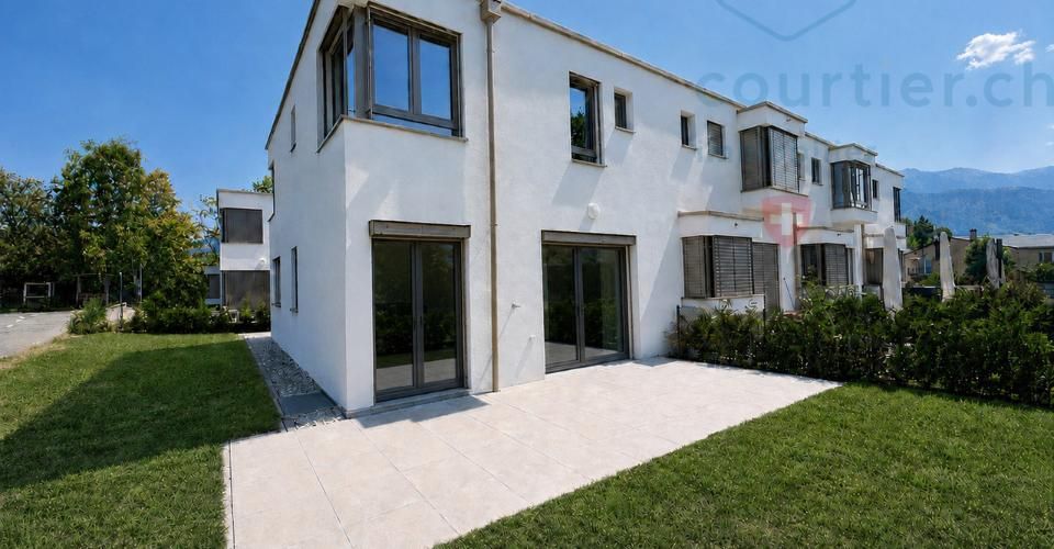 Villa contemporaine neuve en pignon avec jardin - disponible de suite - Maison 5.5 pièces - image - 3