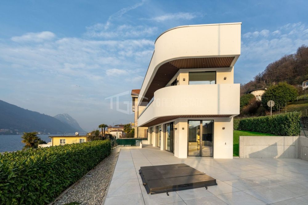 MODERNE VILLA MIT SEEBLICK -  Bild 12