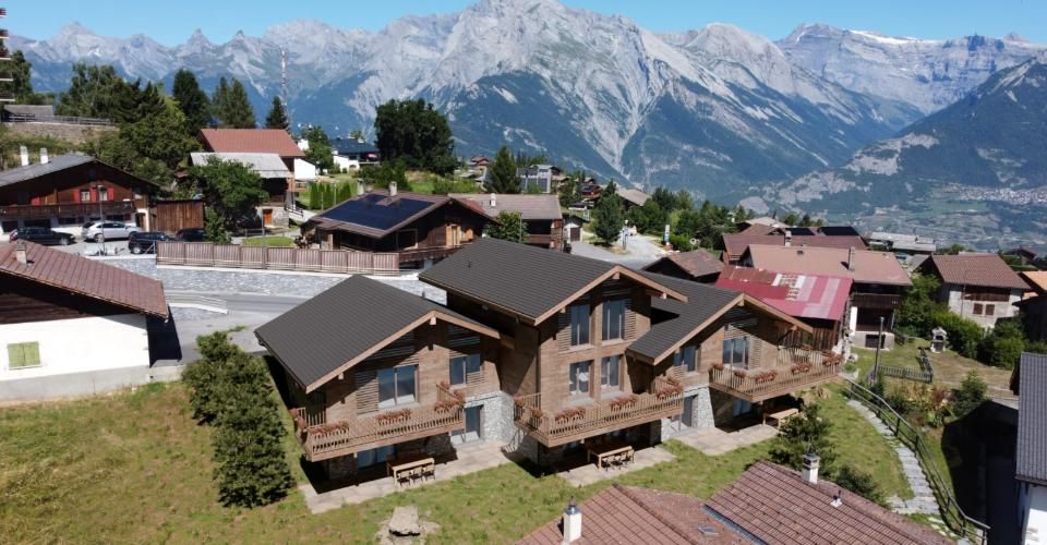 Construction de 3 chalets mitoyens - Chalet 5.5 pièces - image - 1