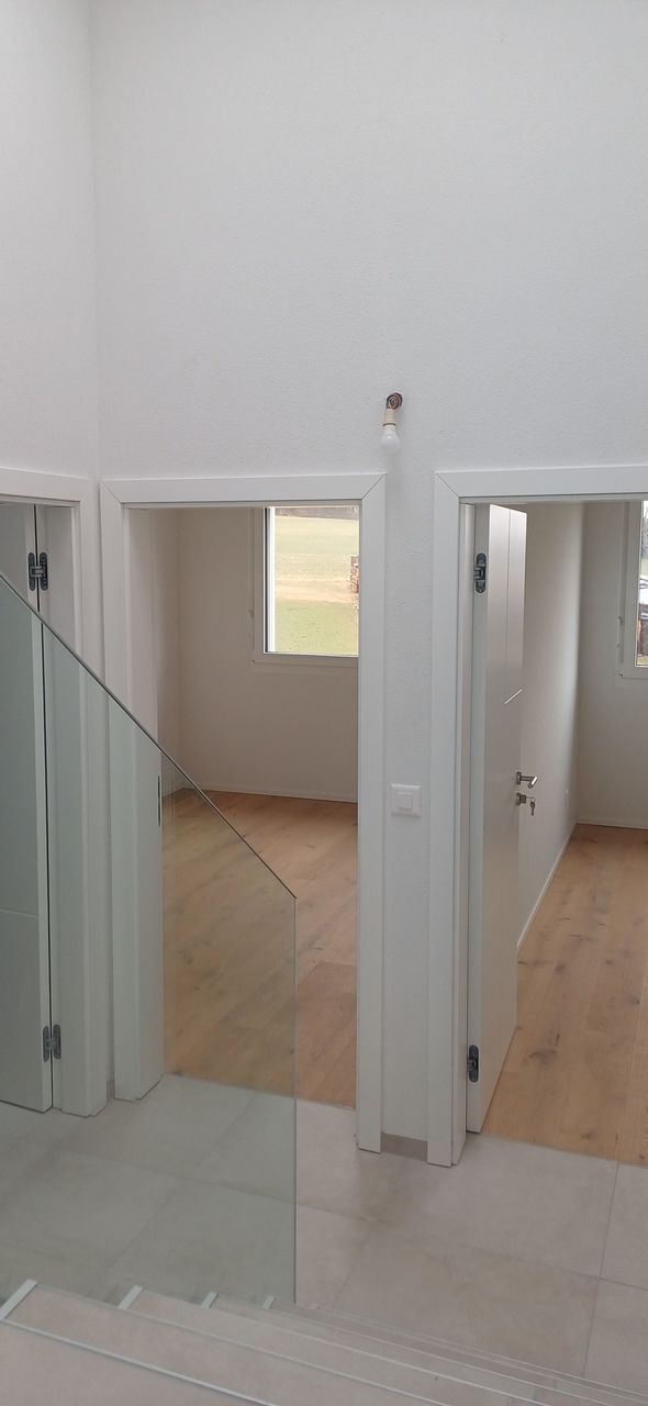 À vendre. Charmante villa mitoyenne de 5.5 pcs. Idéale pour une famill - Bild 8