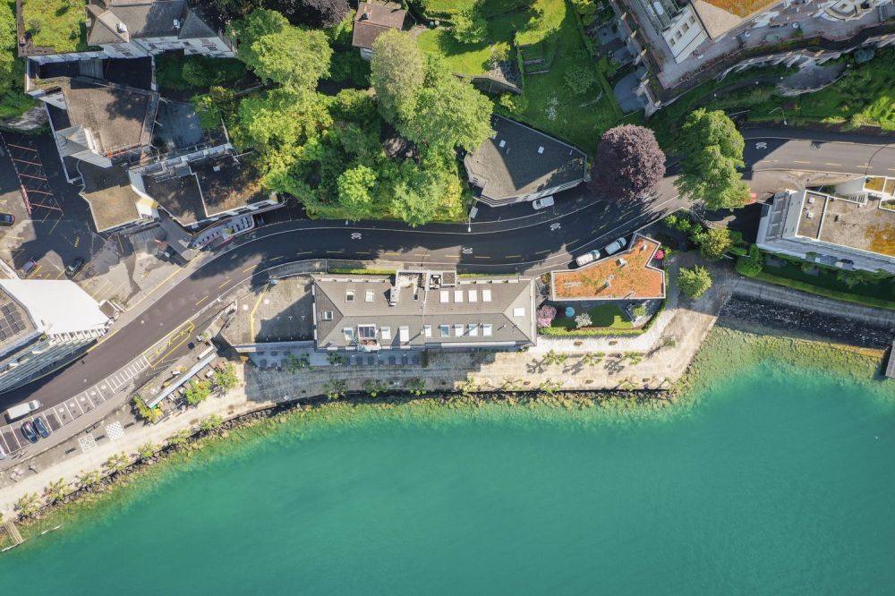 Atelierwohnung im Loft-Stil an der Seepromenade in Brunnen, SZ - Bild 11
