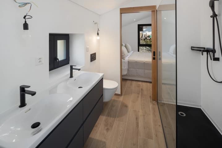 Chalet moderne à Crans-Montana avec vue imprenable -  Bild 9