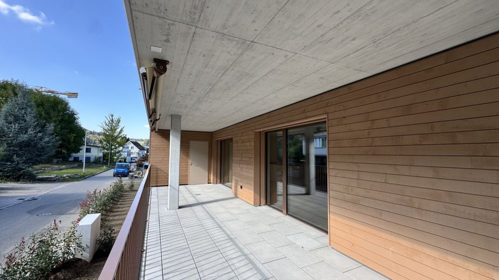 Riesige Terrasse und hochwertiger Innausbau - Bild 1