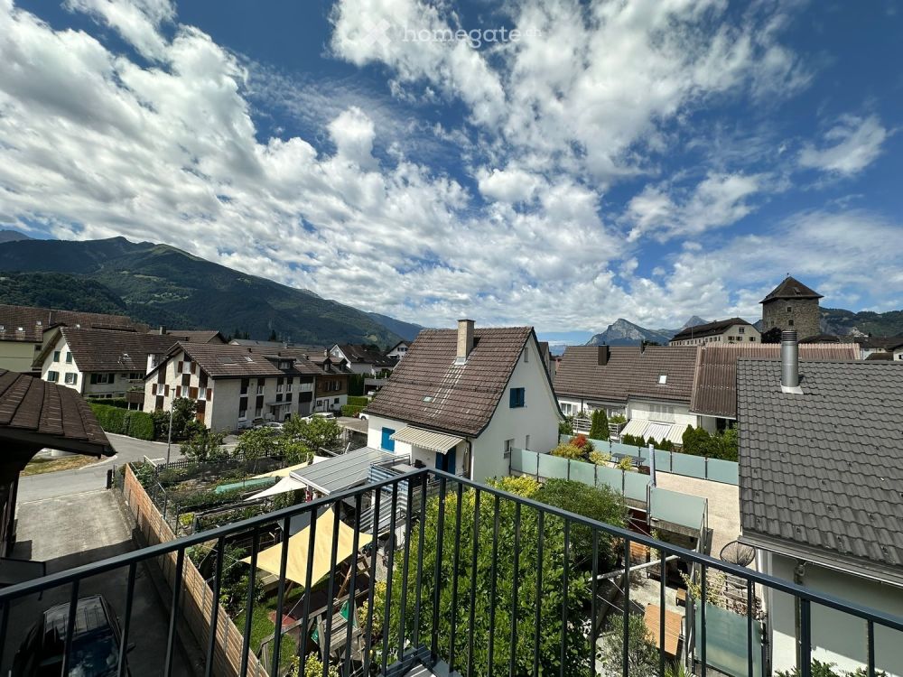 Dachwohnung in Maienfeld -  Bild 1