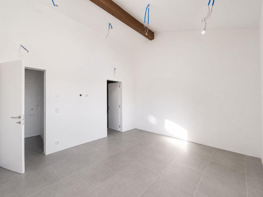 MODERNA CASA UNIFAMILIARE DI NUOVA COSTRUZIONE CON GIARDINO -  Bild 7