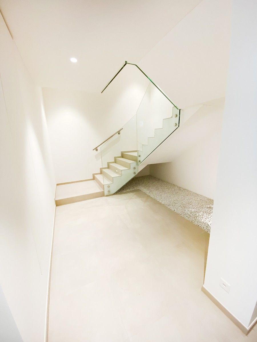 Elegante nuovo 2,5 locali di alto standing con giardino privato. - Bild 6